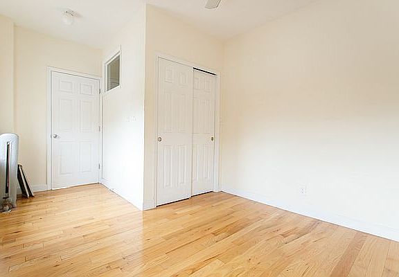 3rd image of 611 W 171st St #41AA