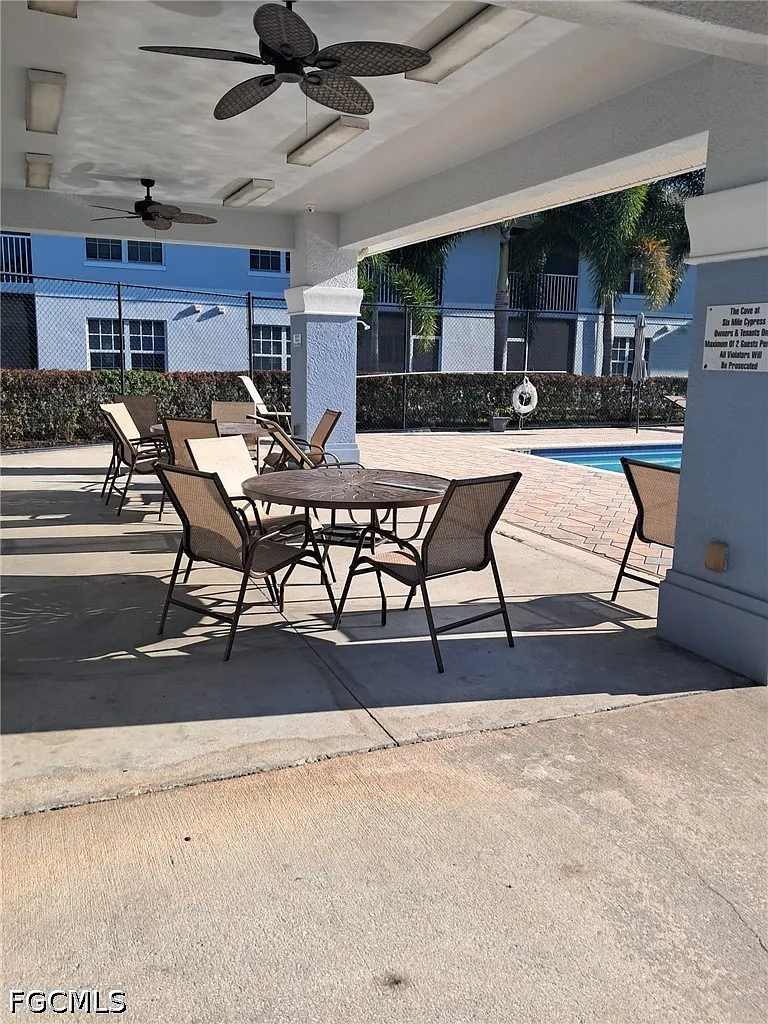 2 bed, 2.0 bath, 932 sqft, $1,295 — Photo 4