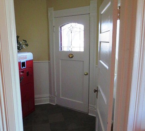 3rd image of 500 S 1st St