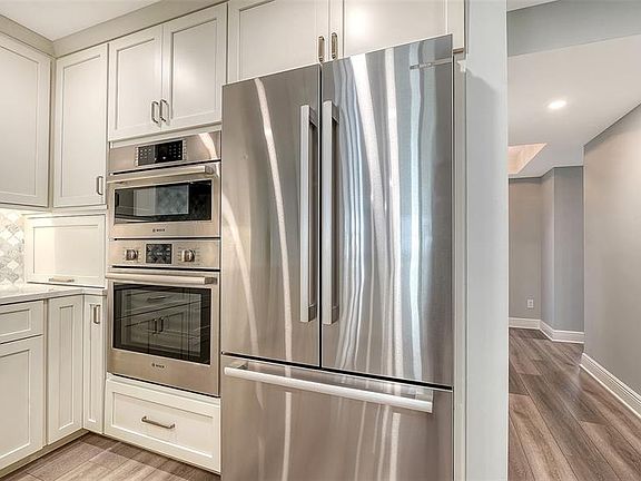 5th image of 5780 Midnight Pass Rd APT 110