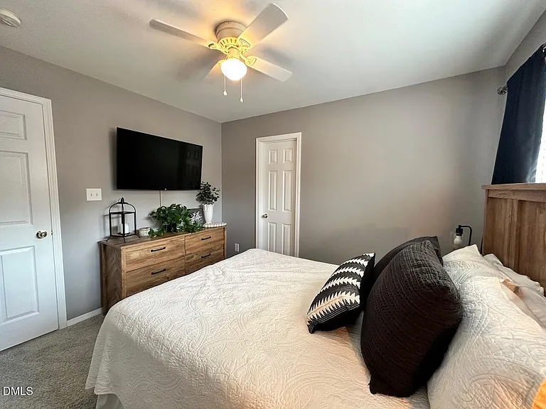 8400 Flat Keystone Dr — Photo 21