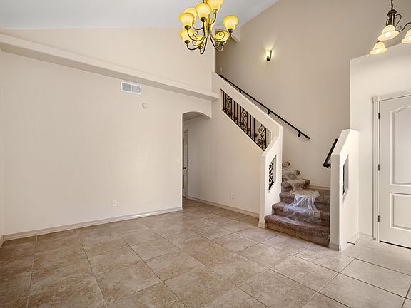 5th image of 12965 Pleasant Manor Ct