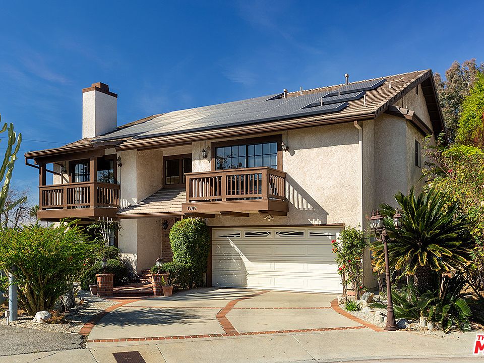 1st image of 1709 N Benton Way