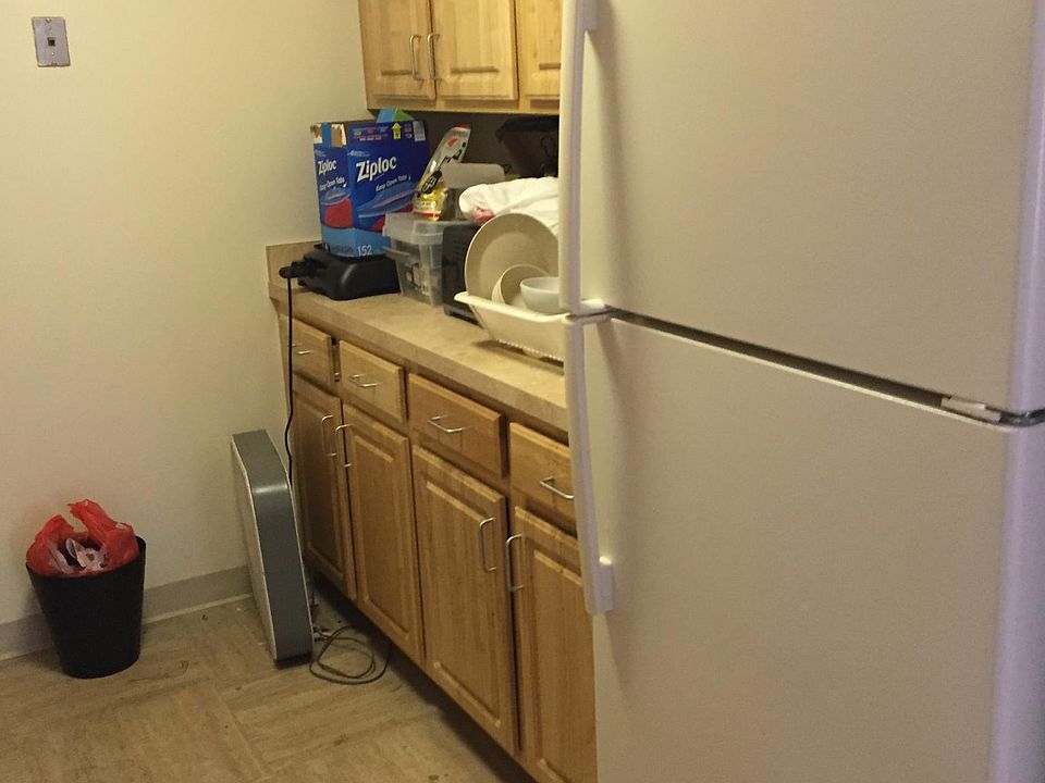 2nd image of 78 Westland Ave APT 305