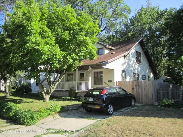 2417 Thomas St, Flint, MI 48504