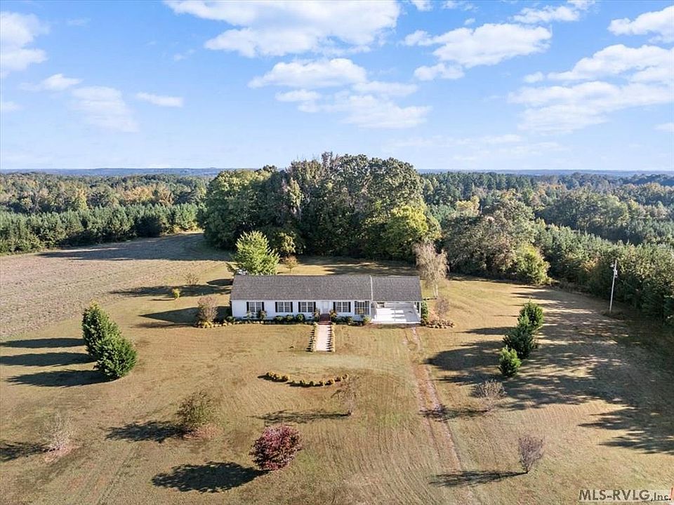 1st image of 765 Oak Hill Dr