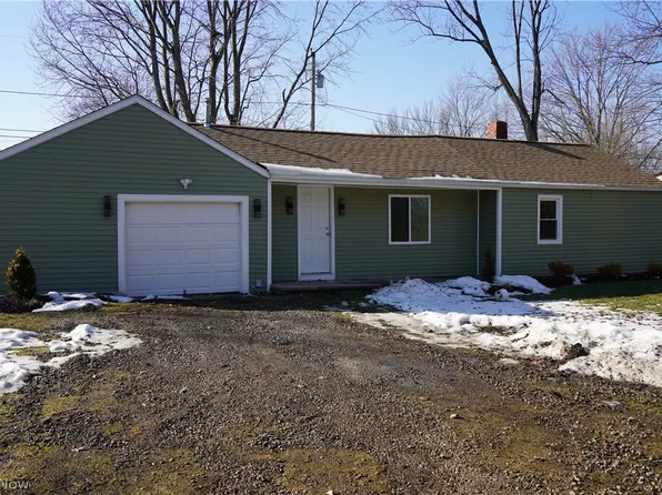 5196 Farr Ave, Lorain, OH 44055