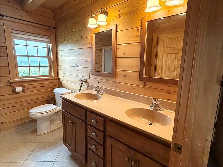 1748 Pen Argyl Rd — Photo 19