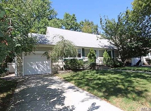2nd image of 78 Garden Dr