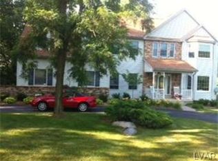 6484 Eichler Cir, Coopersburg, PA 18036