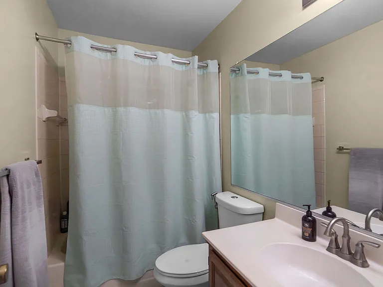 Governor Sprigg Pl — Photo 10