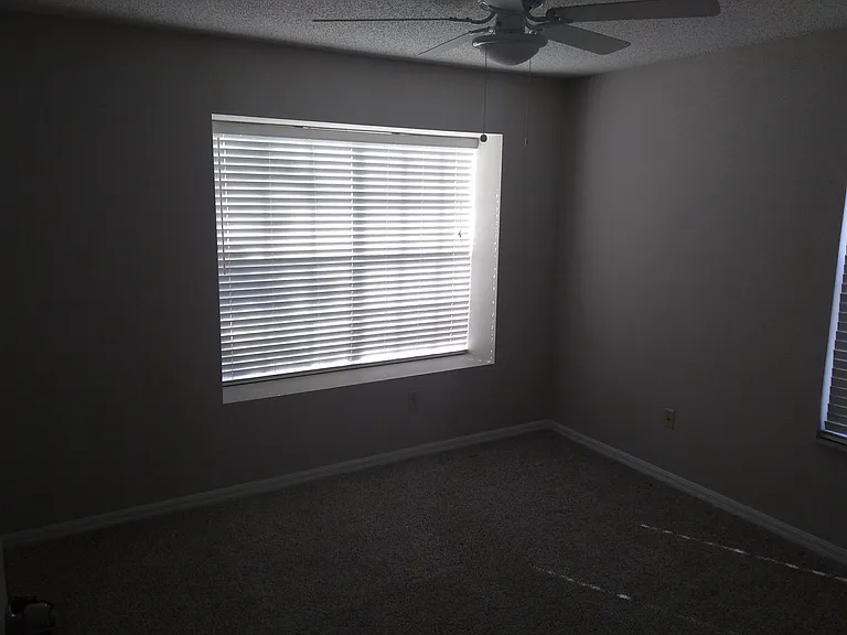 9509 Chandon Dr — Photo 12