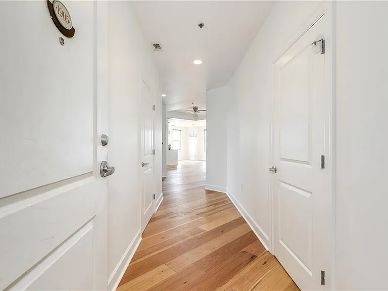 325 E Paces Ferry Rd NE #1905 — Photo 2