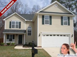 8 Foust Ct, Greensboro, NC 27405