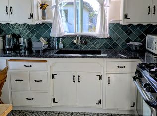 1532 1/2 Ashby Ave, Berkeley, CA 94703