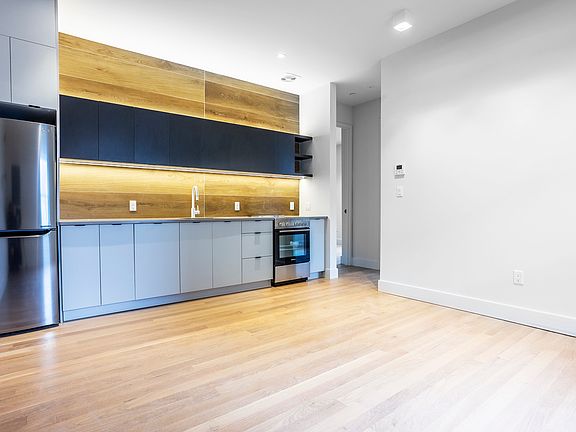3rd image of 287 Powers St #3H