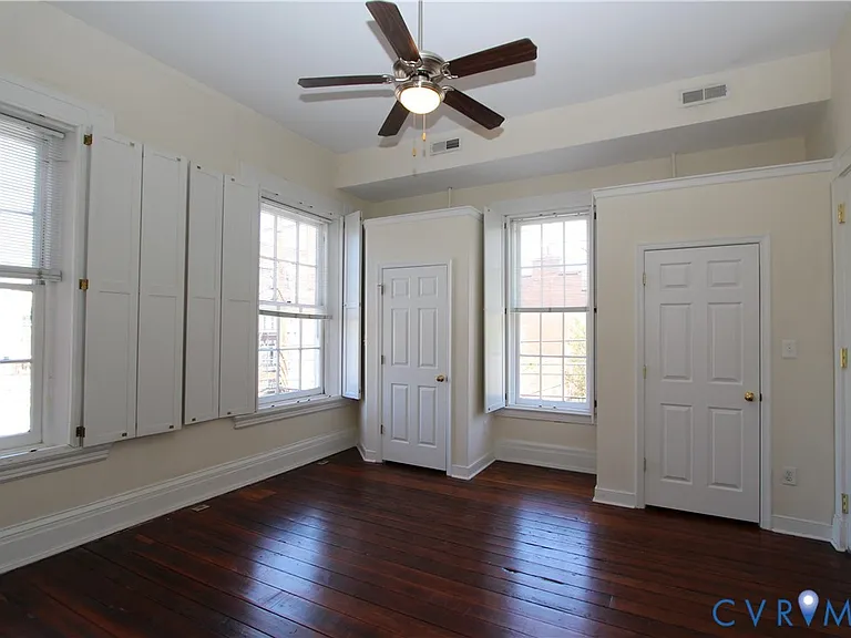 219 N 19th St #U31 — Photo 8