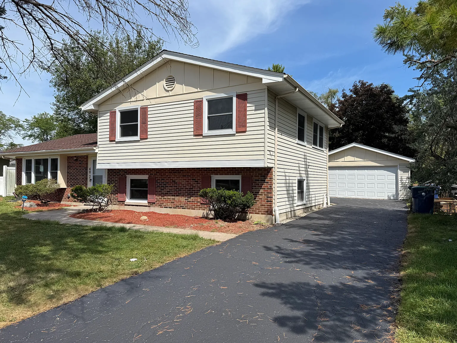 4 bed, 1420 sqft, $2,850 — Photo 2