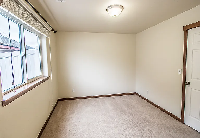 1813 N Cavalier Rd — Photo 13