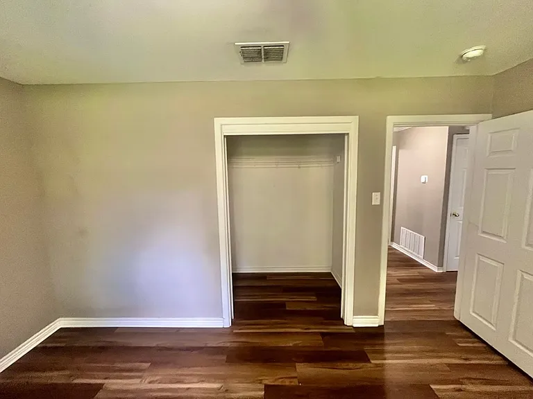 117 E Hoyt Dr — Photo 11
