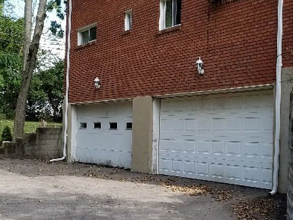 2nd image of 1267 Westcliff Ct