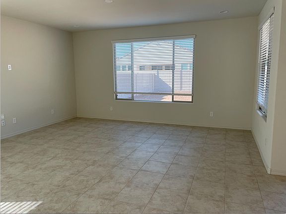 5th image of 8750 W Solano Dr