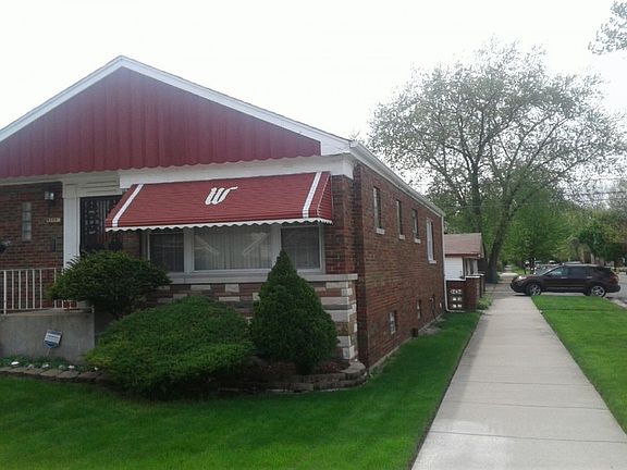 2nd image of 8500 S Damen Ave