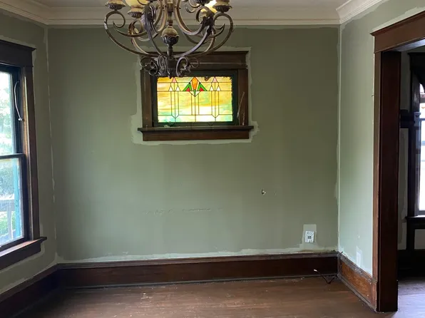 2463 N 44th St #A, Milwaukee, WI 53210