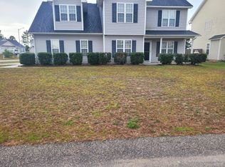 1203 Chimney Swift Dr, Fayetteville, NC 28306