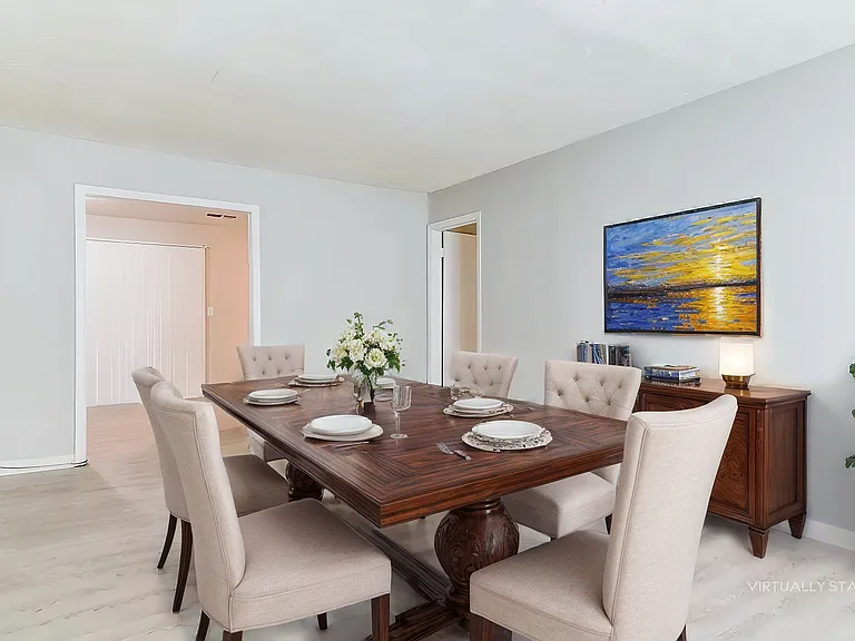 virtual staged dining area option