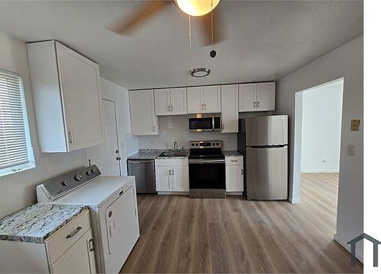 2nd image of 6631 Julian St