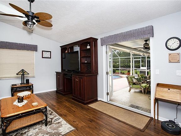 5th image of 26132 Corkwood Ct