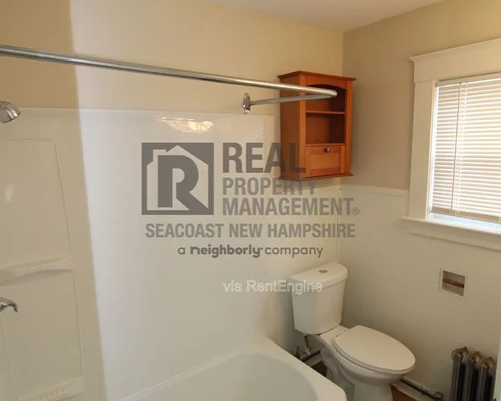 23 Grove St #B — Photo 11
