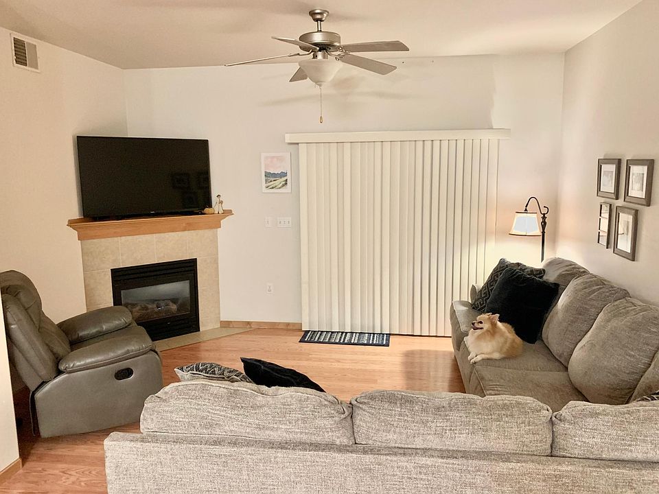 200 Sadler Ln, North Liberty, IA 52317 Zillow