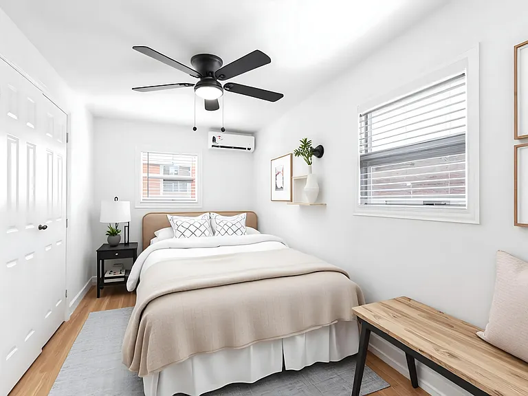 Backhouse bedroom, (4th)