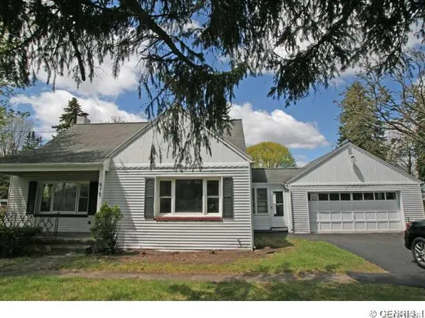 877 Wegman Rd, Rochester, NY 14624