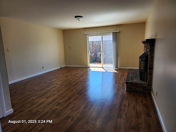 Living room with fireplace