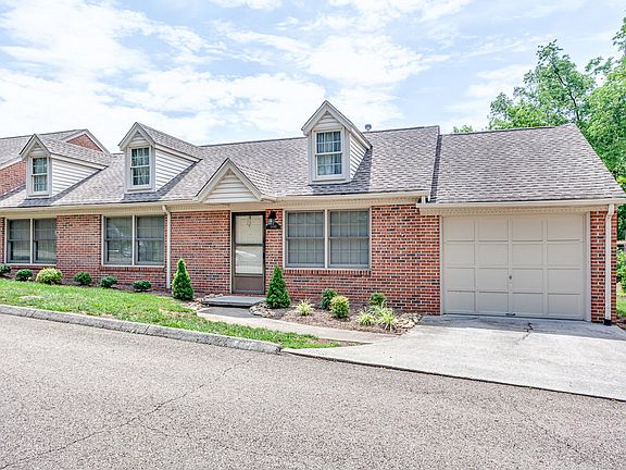 3rd image of 4446 Washington Ct