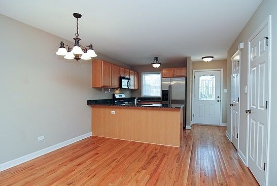 Kitchen, Stainless Steel Appliances with Granite Counter Top