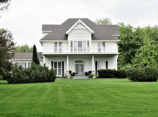 536 Palmyra Rd, Dixon, IL 61021