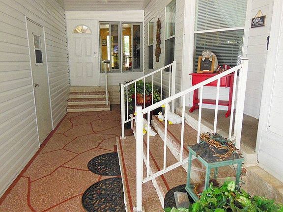 3rd image of 4386 Doral Ct