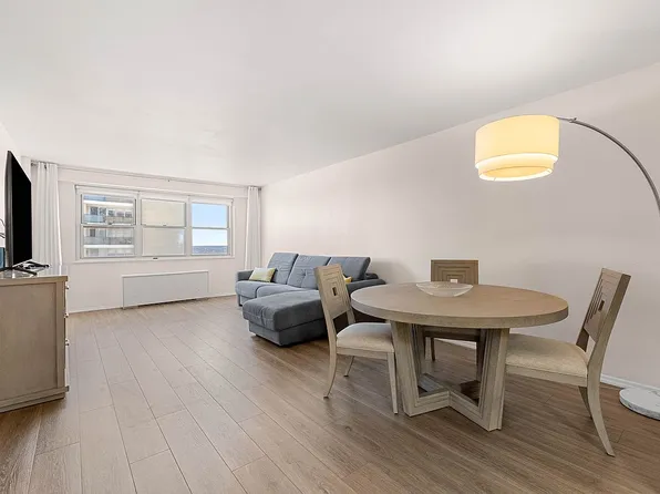 10210 66th Rd APT 21K, Forest Hills, NY 11375