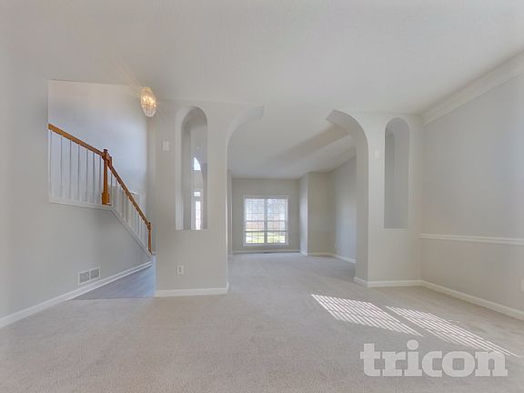 4th image of 4047 Heritage Crossing Point SW