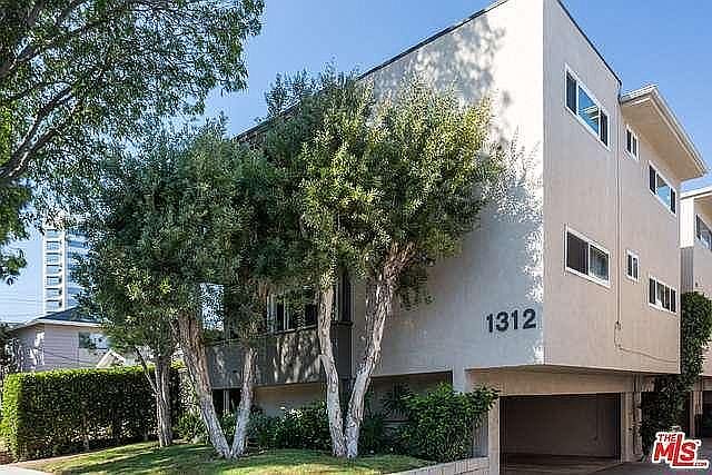 1st image of 1312 S Centinela Ave APT 101
