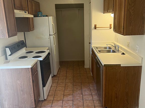 2nd image of 10262 Maverick Dr