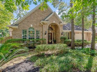 6 N Evangeline Oaks Cir, Conroe, TX 77384