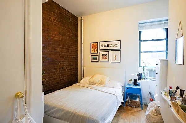 Rented by Compass | media 22