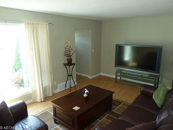 4th image of 6126 Westminster Dr