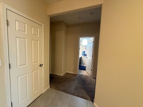 5th image of 920 Travertine Way