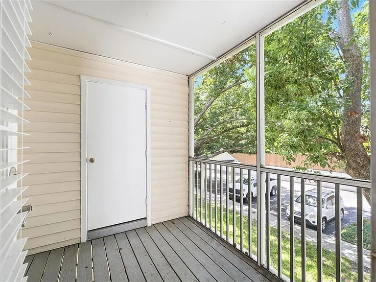 3274 Haviland Ct #201 — Photo 35